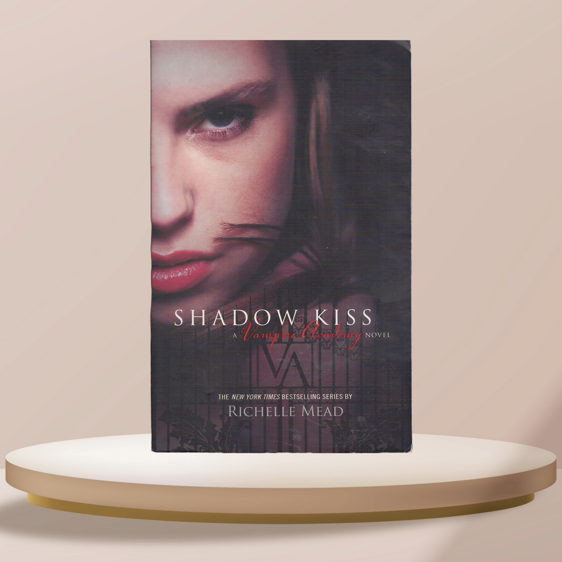 Shadow Kiss