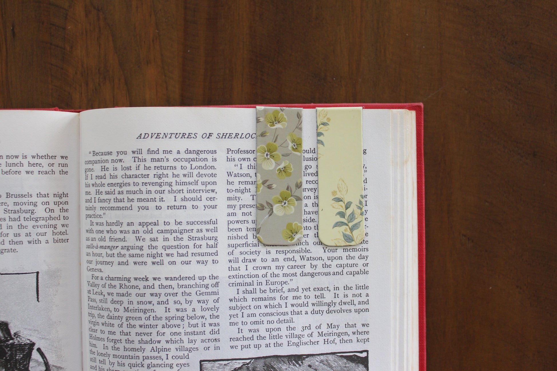 Floral Magnetic Bookmark - 2 Pack